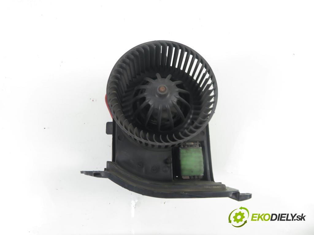 RENAULT KANGOO (KC0/1_) MINIVAN 2004 60,00 1.5 dCi 80 - K9K 702 1461,00 Ventilátor vetráku X65P664064N
