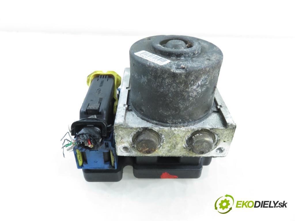 PEUGEOT 206 CC (2D) CABRIO 2002 80,00 1.6 16V - NFU 1587,00 pumpa ABS 10097011053 ; 5WK84105 (Pumpa ABS)