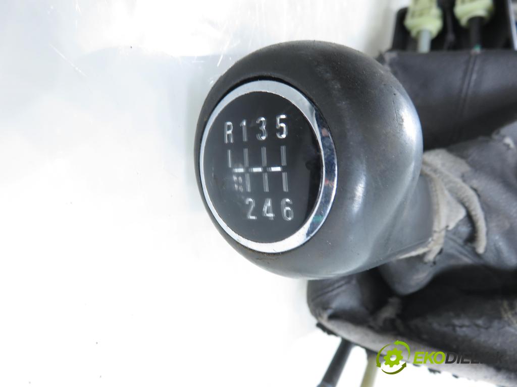 OPEL ASTRA H Kombi (A04) KOMBI 2004 125,00 2.0 Turbo - Z 20 LEL 1998,00 ZVEDÁK: 055351706