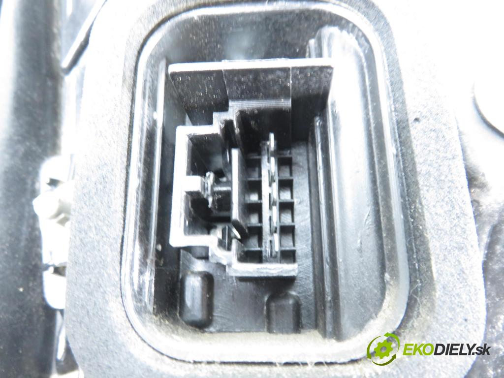 FIAT PANDA (169_) HB 2008 40,00 1.1 54 - 187 A1.000 1108,00 Svetlo pravé zadné