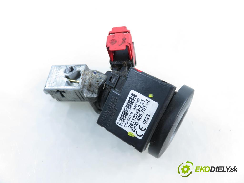 RENAULT MASTER III Platforma / podwozie (EV, HV, UV) KABINA/PLATFORMA 2016 120,00 2.3 dCi 165 FWD - M9T 702 2298,00 spinačka 8200405701F ; N0502060 (Spínacia skrinka)