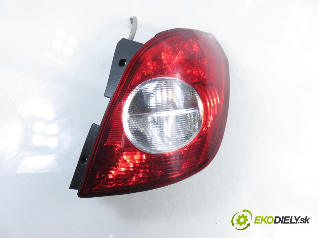 OPEL ANTARA A (L07) SUV 2007 110,00 2.0 CDTI 150 - Z 20 DMH 1991,00 Svetlo pravé zadné 