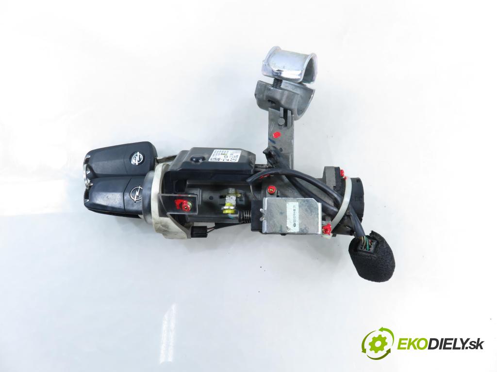 OPEL ANTARA A (L07) SUV 2007 110,00 2.0 CDTI 150 - Z 20 DMH 1991,00 spinačka 96628500 ; 96673458 (Spínacia skrinka)