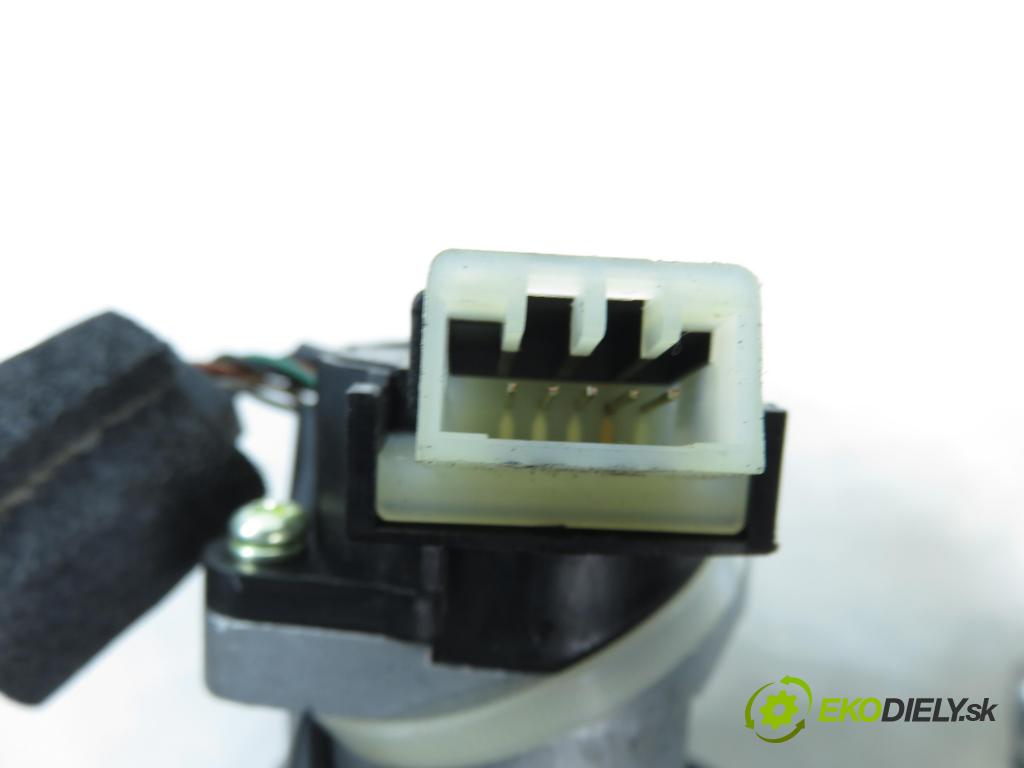 OPEL ANTARA A (L07) SUV 2007 110,00 2.0 CDTI 150 - Z 20 DMH 1991,00 spinačka 96628500 ; 96673458 (Spínacia skrinka)