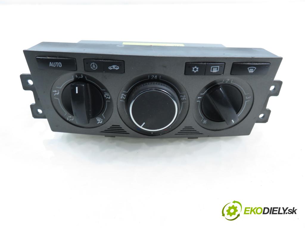 OPEL ANTARA A (L07) SUV 2007 110,00 2.0 CDTI 150 - Z 20 DMH 1991,00 Panel kúrenia KLIMATRONIK 96850951