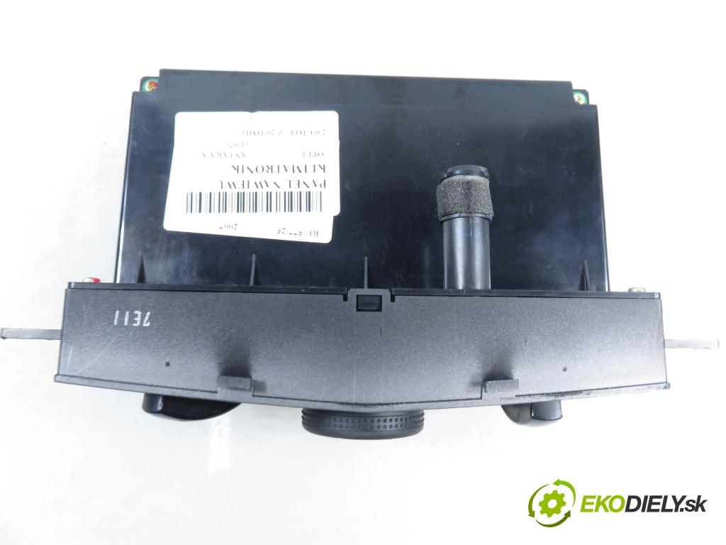 OPEL ANTARA A (L07) SUV 2007 110,00 2.0 CDTI 150 - Z 20 DMH 1991,00 Panel kúrenia KLIMATRONIK 96850951