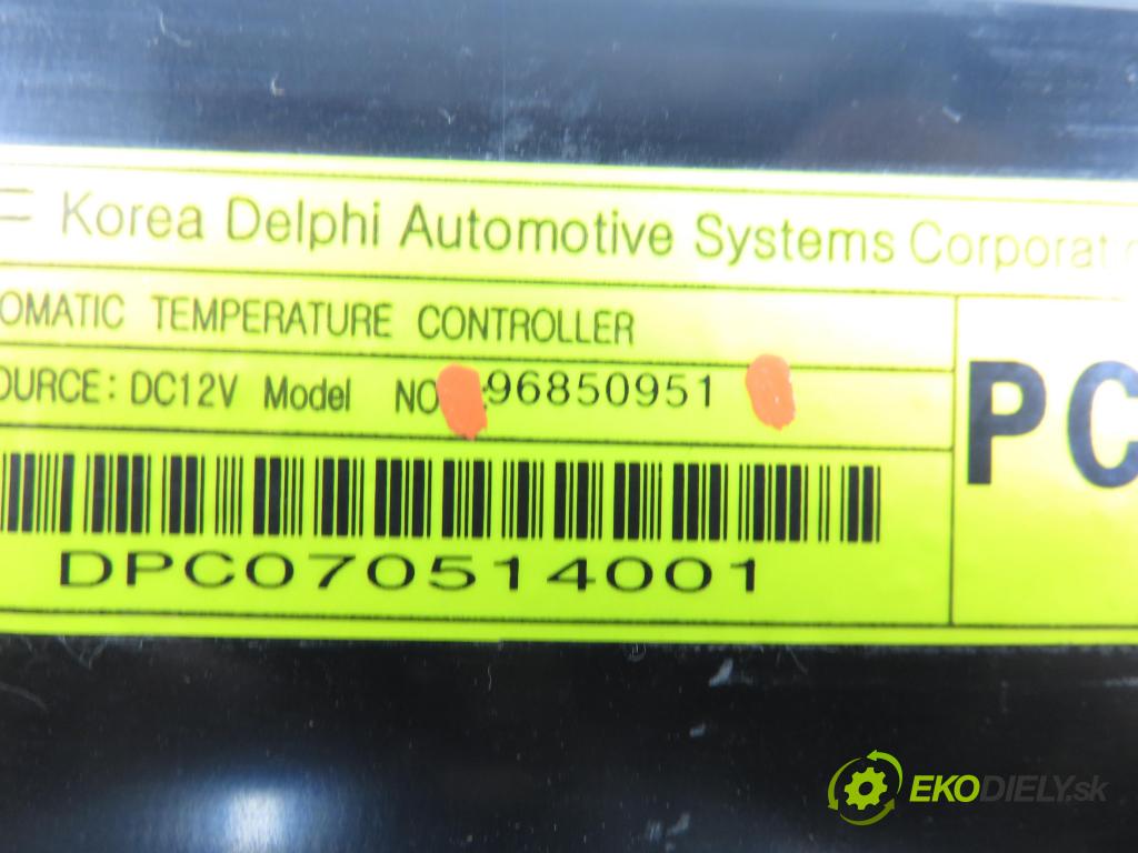 OPEL ANTARA A (L07) SUV 2007 110,00 2.0 CDTI 150 - Z 20 DMH 1991,00 Panel kúrenia KLIMATRONIK 96850951