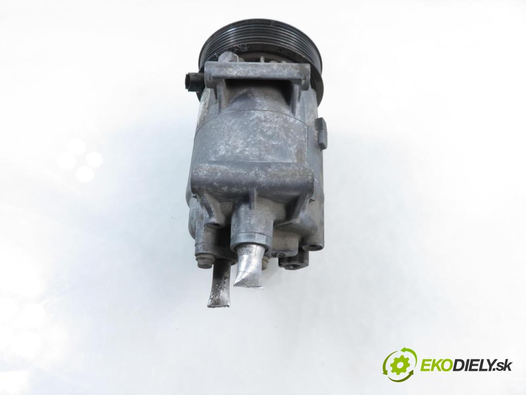 RENAULT GRAND SCENIC II (JM0/1_) MINIVAN 2004 99,00 2.0 135 - F4R 771 1998,00 KOMPRESOR: klimatizace 8200940233 ; 01140855 (Kompresor klimatizace)