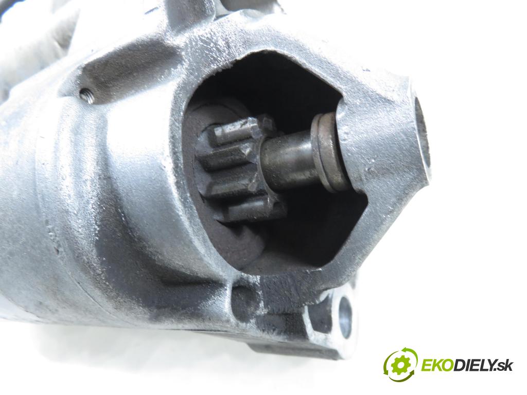 RENAULT GRAND SCENIC II (JM0/1_) MINIVAN 2004 99,00 2.0 135 - F4R 771 1998,00 Štartér 0001106023 ; 8200186148 (Štartér)