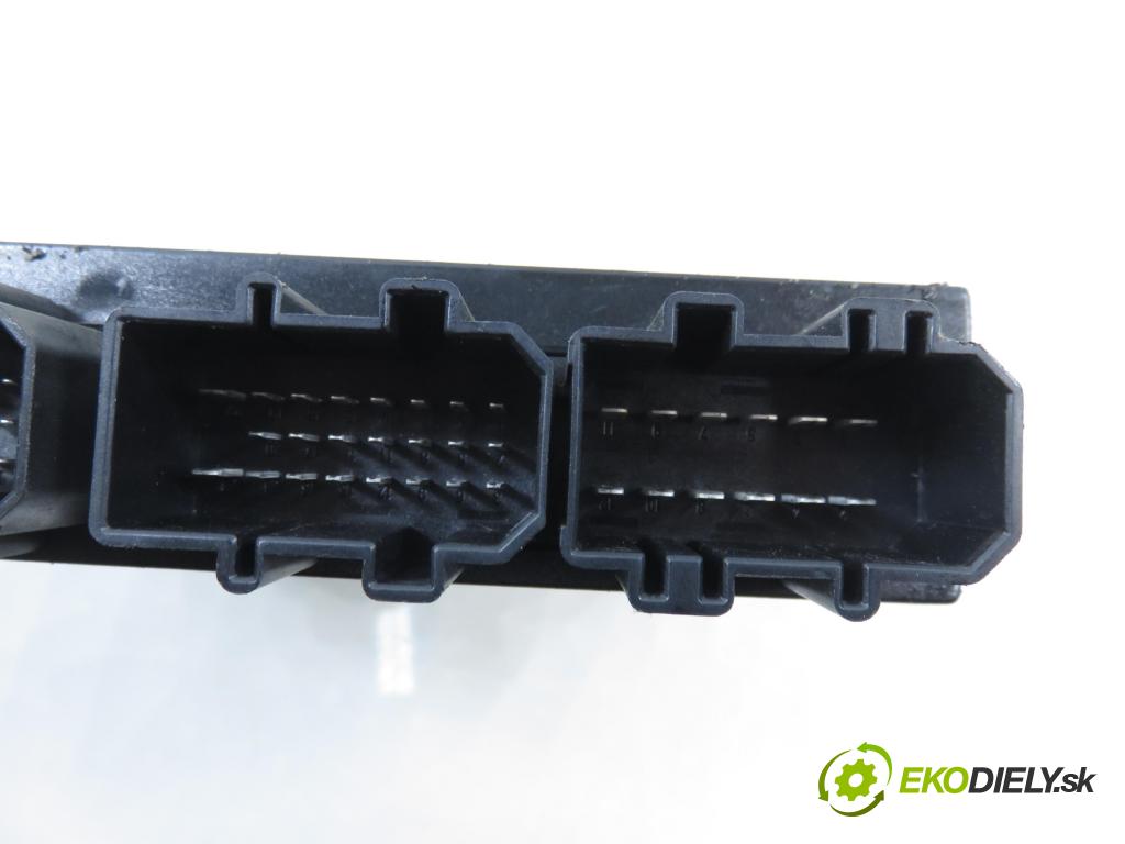 SEAT TOLEDO II (1M2) SEDAN 2000 81,00 1.9 TDI - ASV 1896,00 MODUL komfortu 1J0959799S