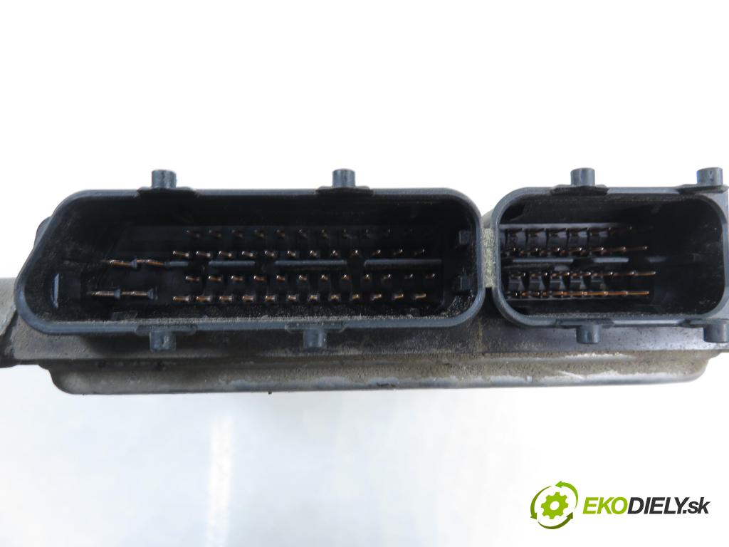 FIAT PANDA (169_) HB 2008 40,00 1.1 54 - 187 A1.000 1108,00 Riadiaca jednotka Motor 51793113 ; IAW4AFSS