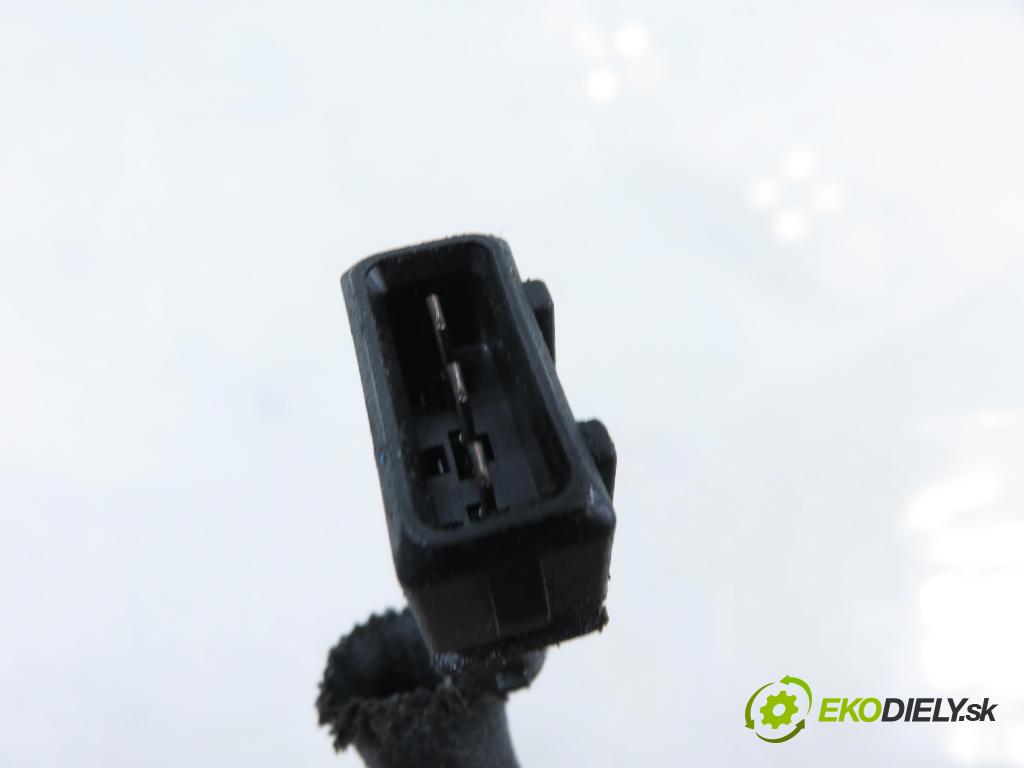 AUDI A4 (8D2, B5) SEDAN 2000 81,00 1.9 TDI 110 - AFN 1896,00 Pumpa vstrekovacia 028130115A ; 0460404969 (Vstrekovacie čerpadlo)