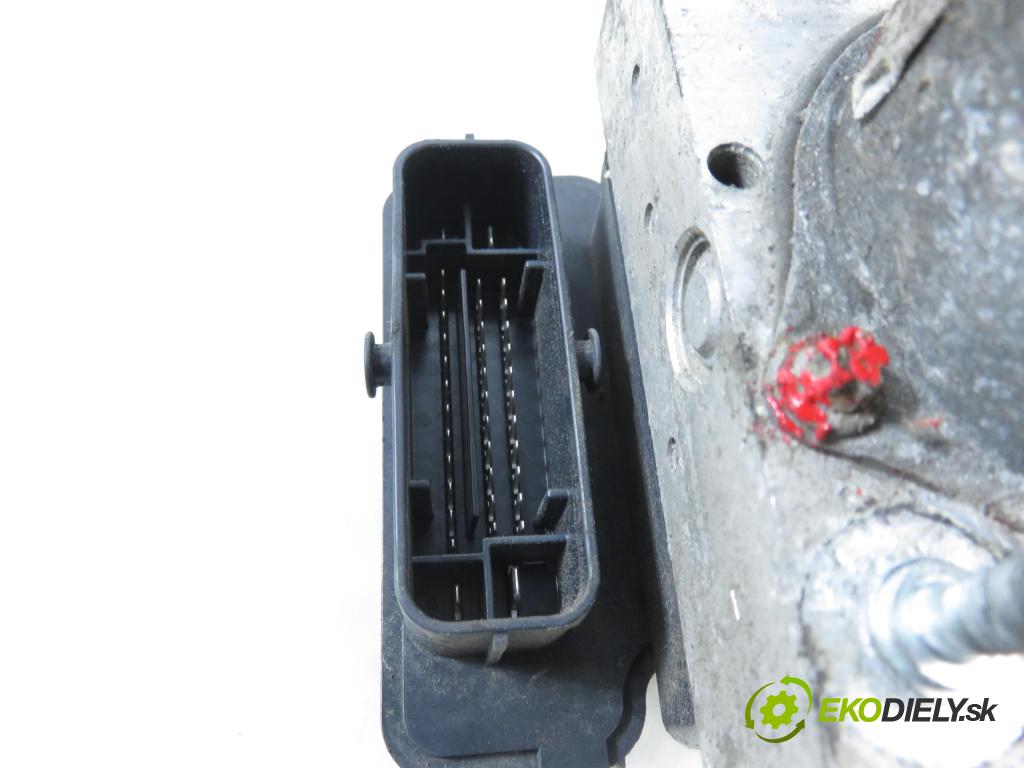 RENAULT MASTER III Platforma / podwozie (EV, HV, UV) KABINA/PLATFORMA 2016 120,00 2.3 dCi 165 FWD - M9T 702 2298,00 Pumpa ABS 0265956149 ; 2265106516 ; 476603593R (Pumpa ABS)