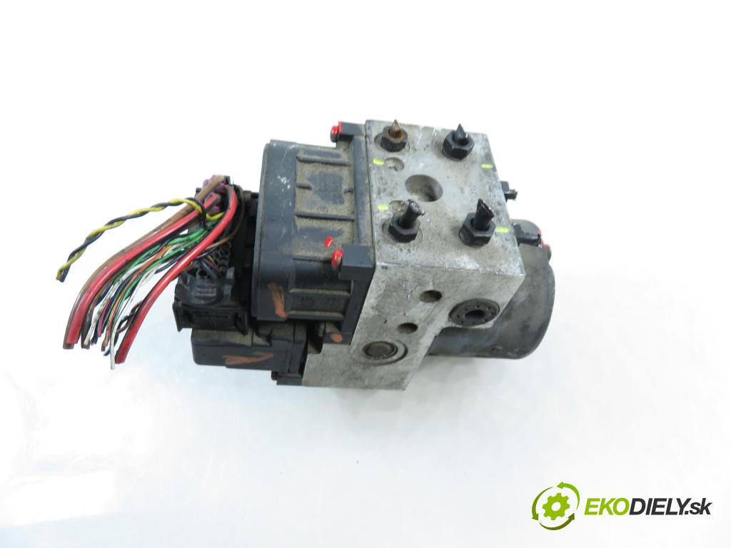 AUDI A4 (8D2, B5) SEDAN 2000 81,00 1.9 TDI 110 - AFN 1896,00 Pumpa ABS 8E0614111AB ; 0265216559 ; 0273004281 (Pumpa ABS)