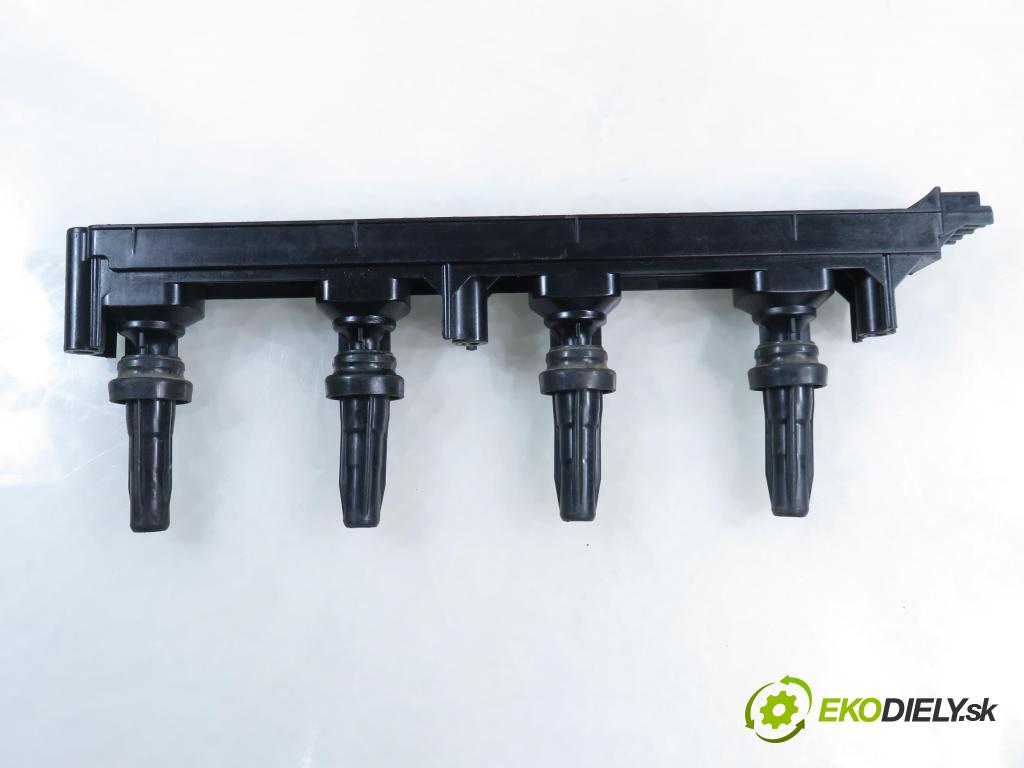 PEUGEOT 307 CC (3B) C/C 2006 0,00 2.0 16V - RFJ (EW10A) 1997,00 Cievka zapaľovacia U6013