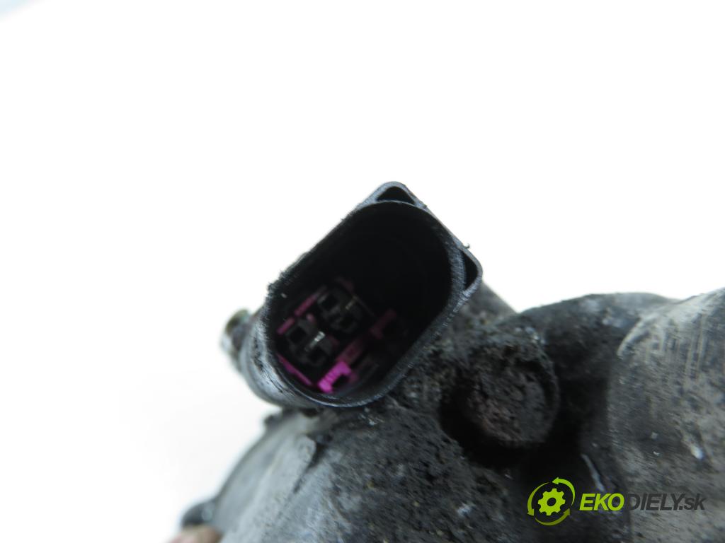 SEAT TOLEDO II (1M2) SEDAN 1999 66,00 1.9 TDI 90 - ALH 1896,00 KOMPRESOR: klimatizace 1J0820803 (Kompresor klimatizace)