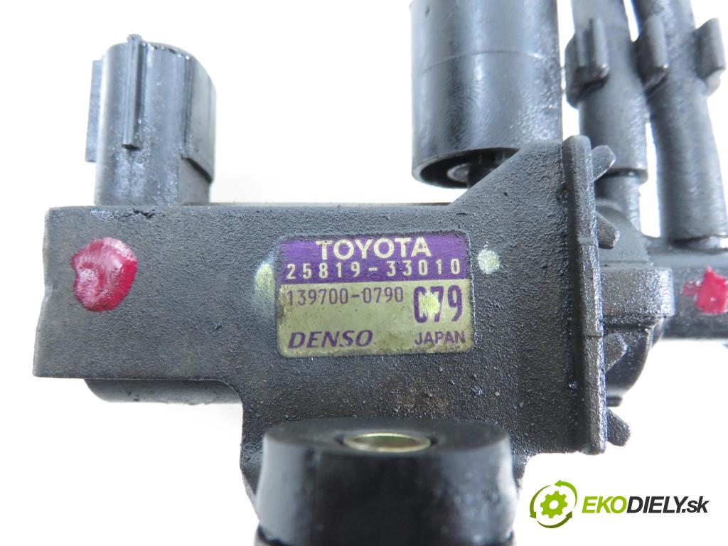 TOYOTA YARIS (_P1_) HB 2003 55,00 1.4 D-4D (NLP10_) - 1ND-TV 1364,00 ELEKTROVENTIL: VAKUUM: 2581933010 ; 1397000790