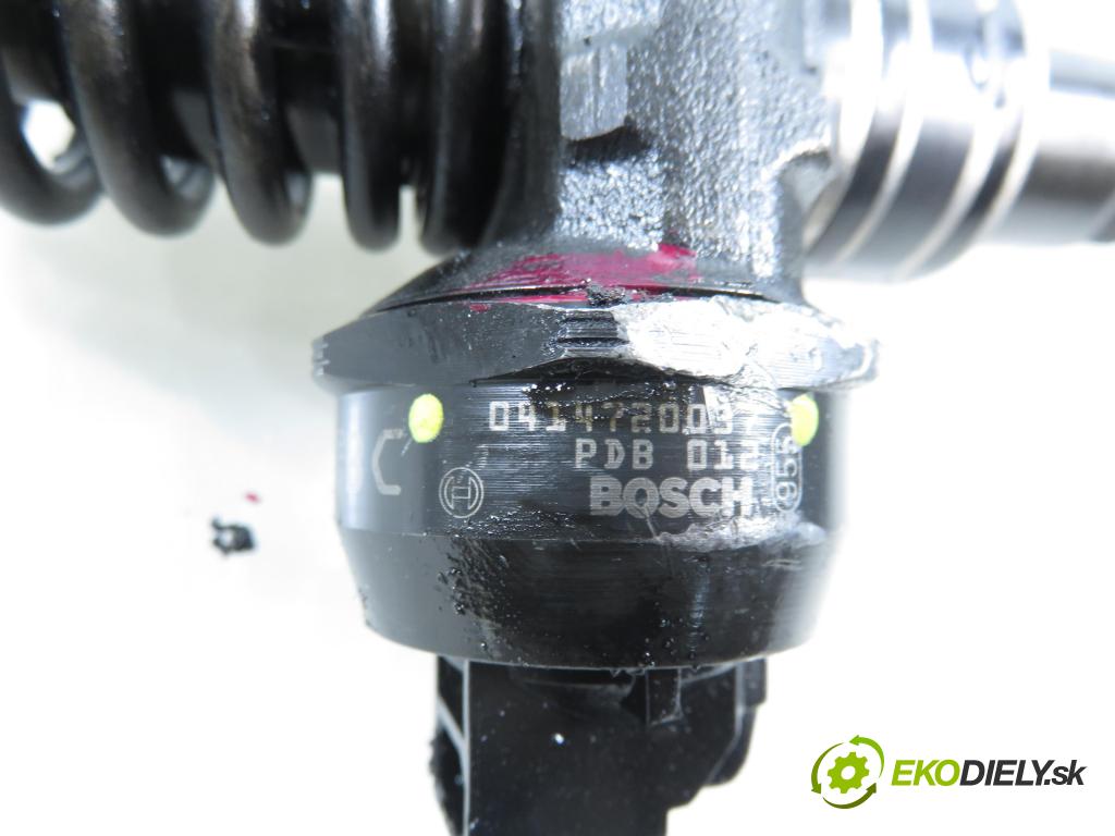 VW PASSAT B5.5 Variant (3B6) KOMBI 2002 74,00 1.9 TDI PD 101 - AVB 1896,00 Vstrekovač 038130073AJ ; 0414720037 (Vstrekovač paliva)