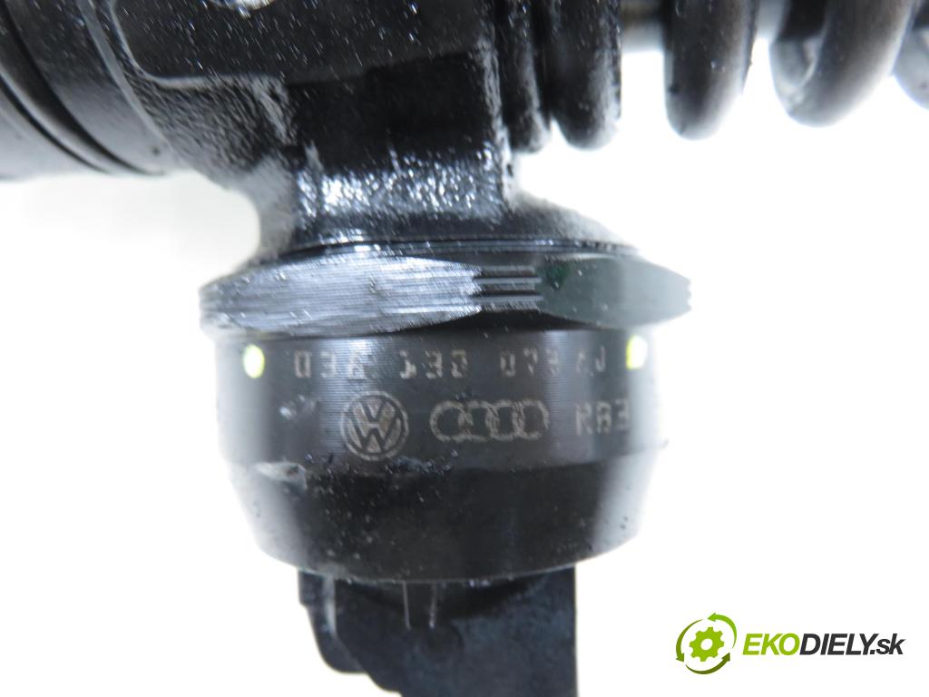 VW PASSAT B5.5 Variant (3B6) KOMBI 2002 74,00 1.9 TDI PD 101 - AVB 1896,00 Vstrekovač 038130073AJ ; 0414720037 (Vstrekovač paliva)