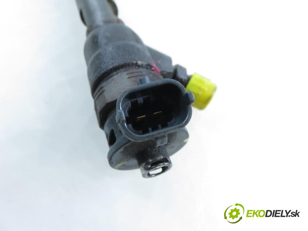 DACIA DOKKER Express FURGON 2012 0,00 1.5 dCi - K9K 612 1461,00 vstrekovač 0445110485 ; 8201108033 (Vstrekovač paliva)