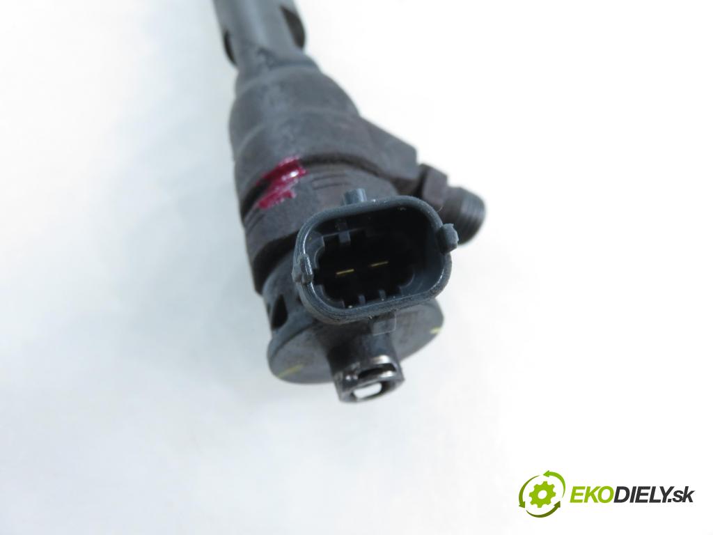 DACIA DOKKER Express FURGON 2012 0,00 1.5 dCi - K9K 612 1461,00 vstrekovač 0445110485 ; 8201108033 (Vstrekovač paliva)