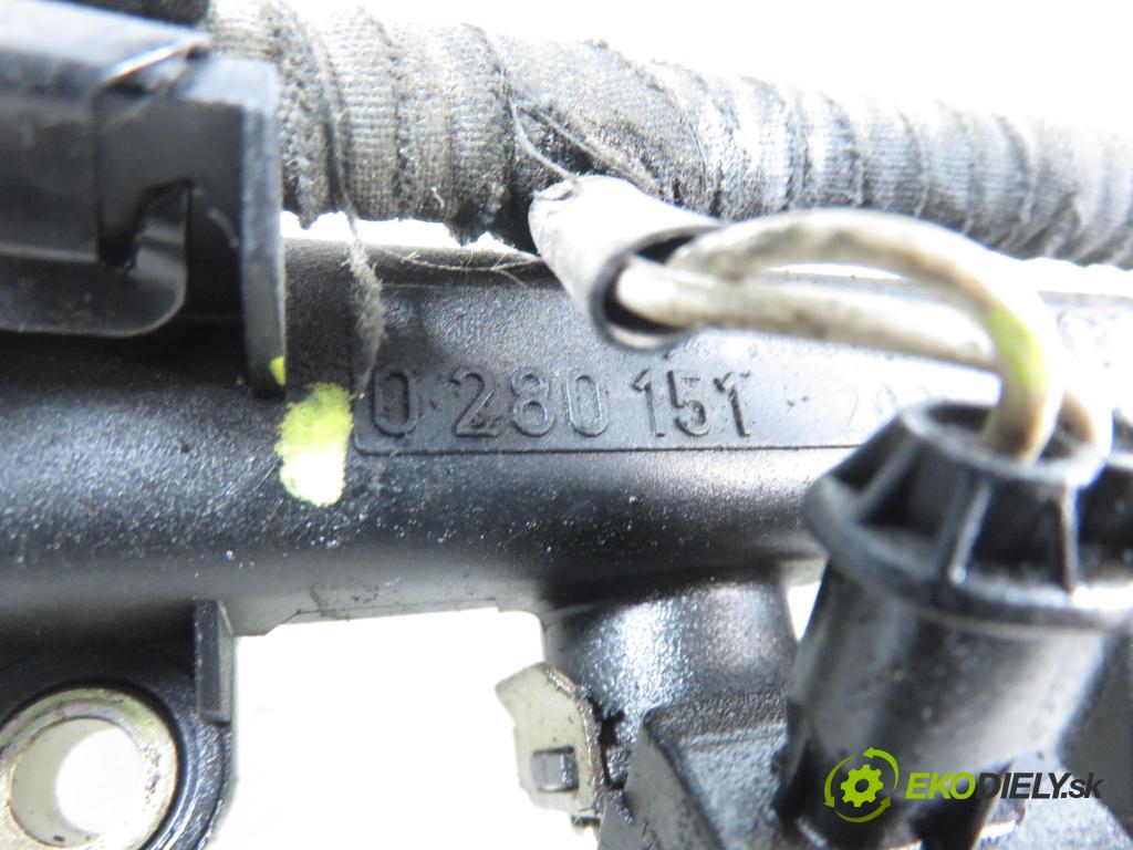 FIAT STILO (192_) HB 2002 59,00 1.2 16V 80 - 188 A5.000 1242,00 Lišta vstrekovacia 0280151202 ; 0280155971 (Vstrekovacia lišta)