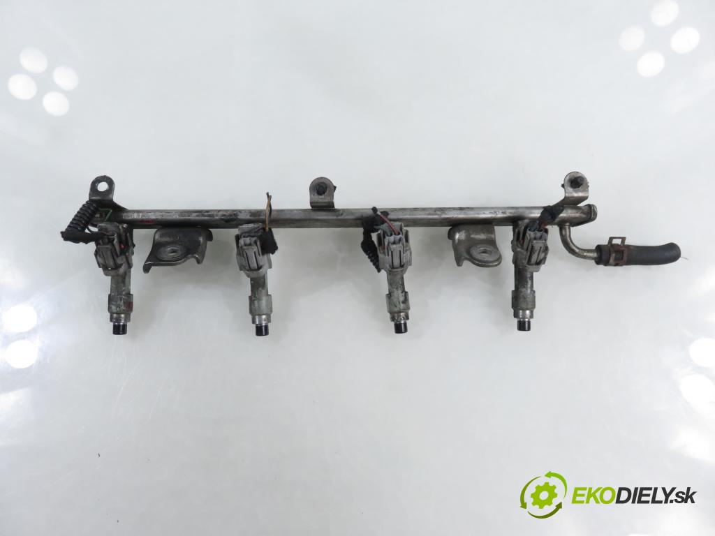 SUZUKI SX4 (EY, GY) CROSSOVER 2008 79,00 1.6 VVT 4x4 (RW 416) 107 - M16A 1586,00 Lišta vstrekovacia 2975000540 (Vstrekovacia lišta)