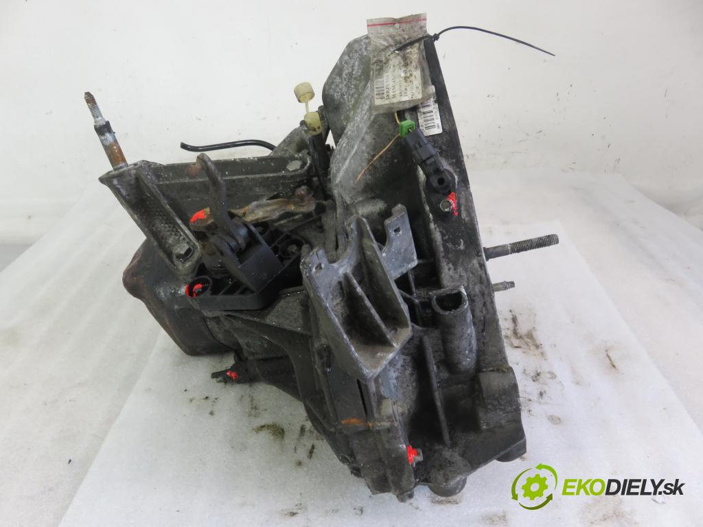 RENAULT MEGANE II (BM0/1_, CM0/1_) HB 2003 74,00 1.5 dCi - K9K 729 1461,00 převodovka MANUALNA JR5108