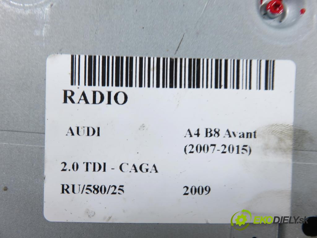 AUDI A4 Avant (8K5, B8) KOMBI 2009 105,00 2.0 TDI - CAGA 1968,00 TUNER RÁDIO: 4F0035053B ; 4F0035053