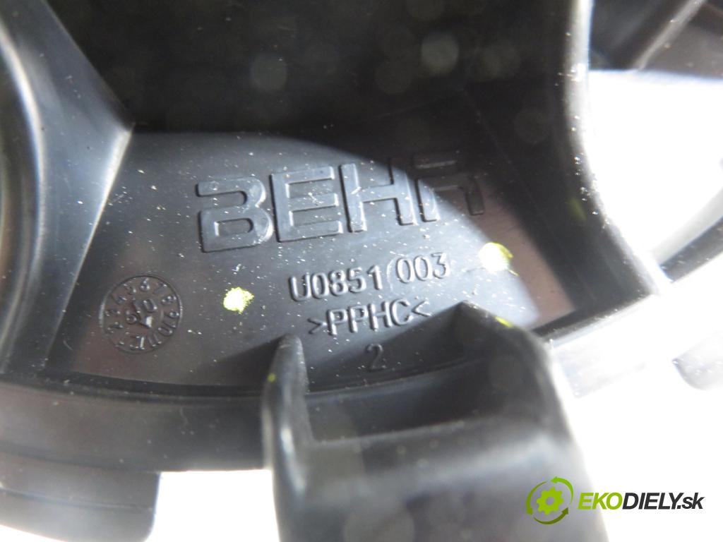 AUDI A4 Avant (8K5, B8) KOMBI 2009 105,00 2.0 TDI - CAGA 1968,00 Ventilátor vetráku U0851003 ; U0852300