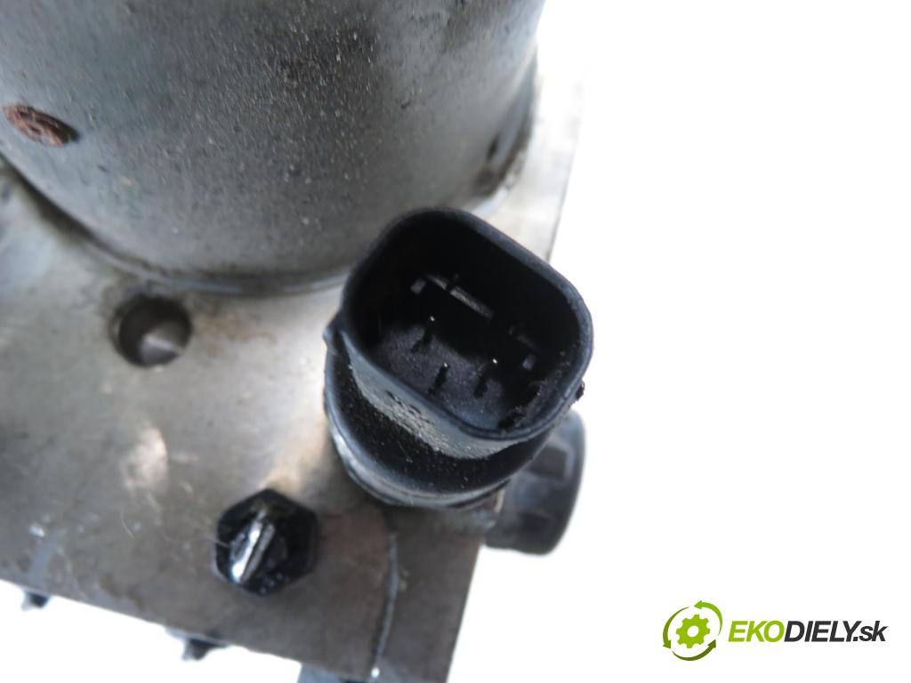 VW PASSAT B5.5 Variant (3B6) KOMBI 2002 96,00 1.9 TDI PD 130 - AVF 1896,00 Pumpa ABS 0265950055 (Pumpa ABS)