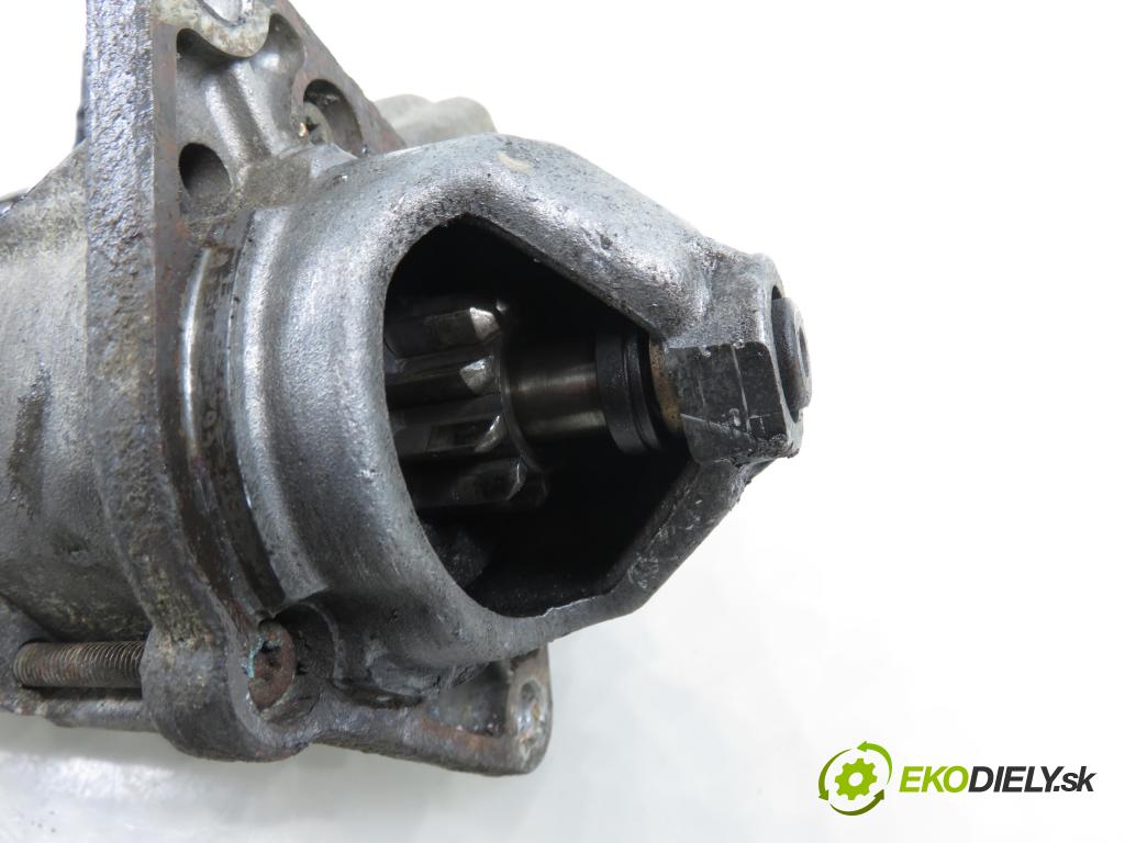 OPEL ZAFIRA A Nadwozie Wielkopojemne (MPV) (T98)  MINIVAN 2001 74,00 1.6 16V - Z 16 XE 1598,00 Štartér D6RA162 (Štartér)