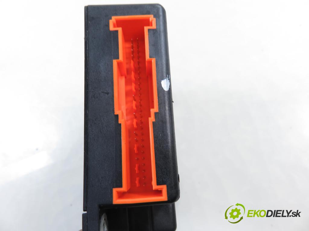 PEUGEOT 807 (EB_) MINIVAN 2004 94,00 2.2 16V HDi 128 - 4HW 2179,00 MODUL air BAG 1499801080
