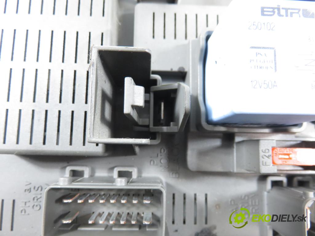 PEUGEOT 807 (EB_) MINIVAN 2004 94,00 2.2 16V HDi 128 - 4HW 2179,00 MODUL BSI 1499703080