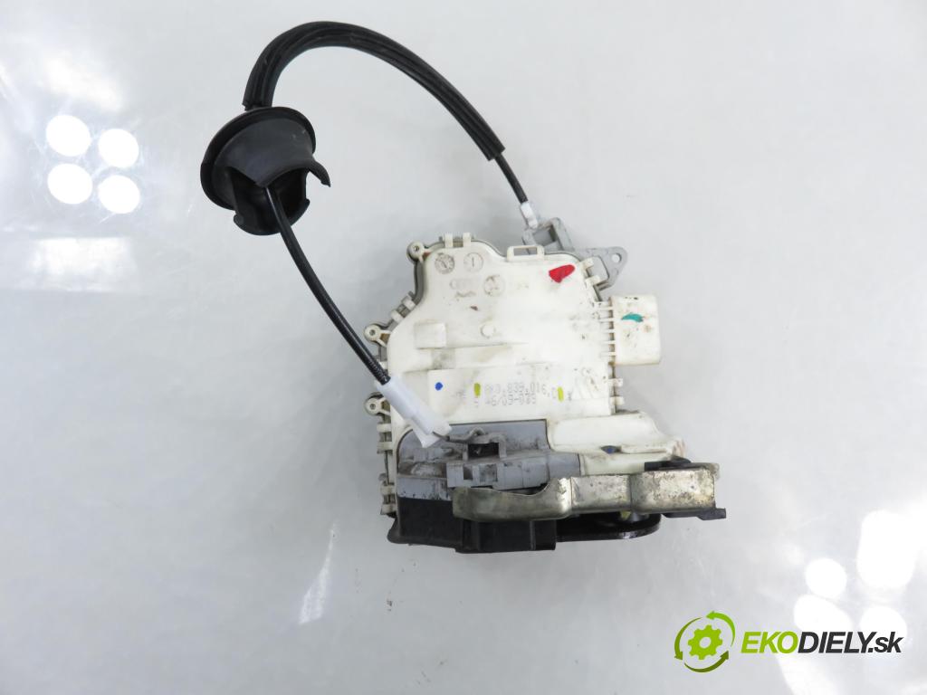 AUDI A4 Avant (8K5, B8) KOMBI 2009 105,00 2.0 TDI - CAGA 1968,00 zámok PTE 8K0839016C