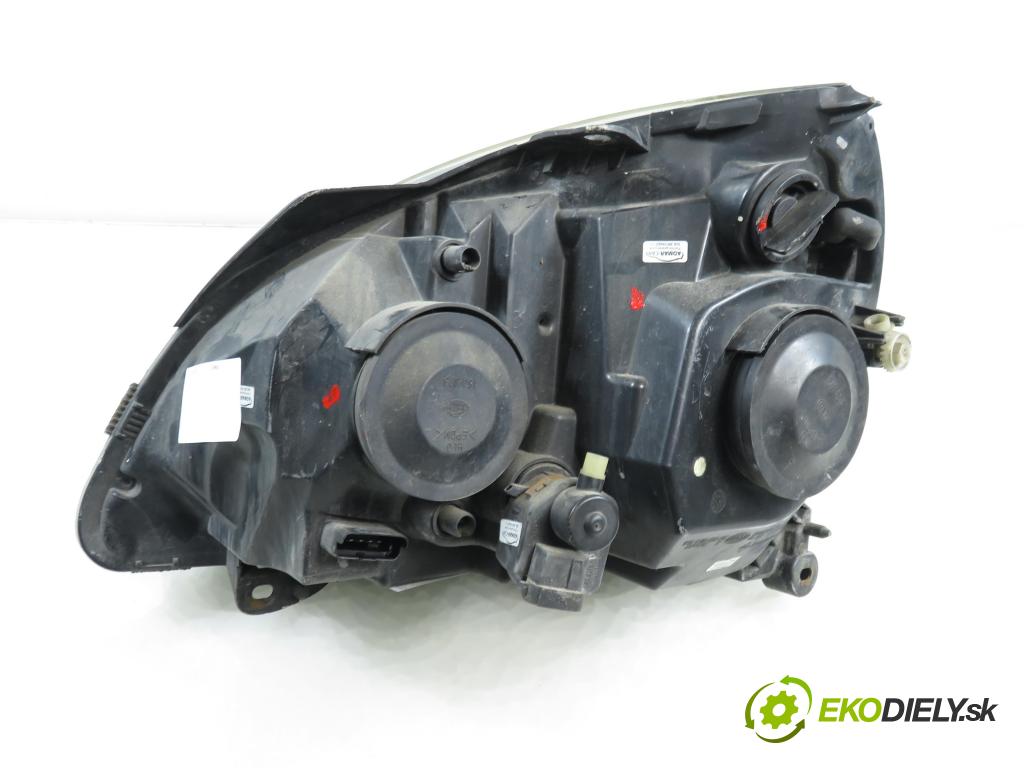 RENAULT CLIO II (BB_, CB_) HB 2003 55,00 1.2 16V 75 - D4F 712 1149,00 světlo PP