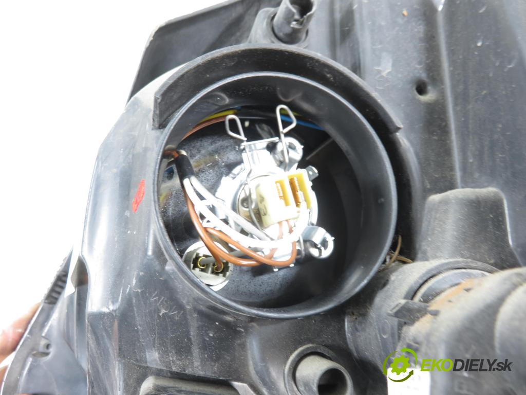 RENAULT CLIO II (BB_, CB_) HB 2003 55,00 1.2 16V 75 - D4F 712 1149,00 světlo PP