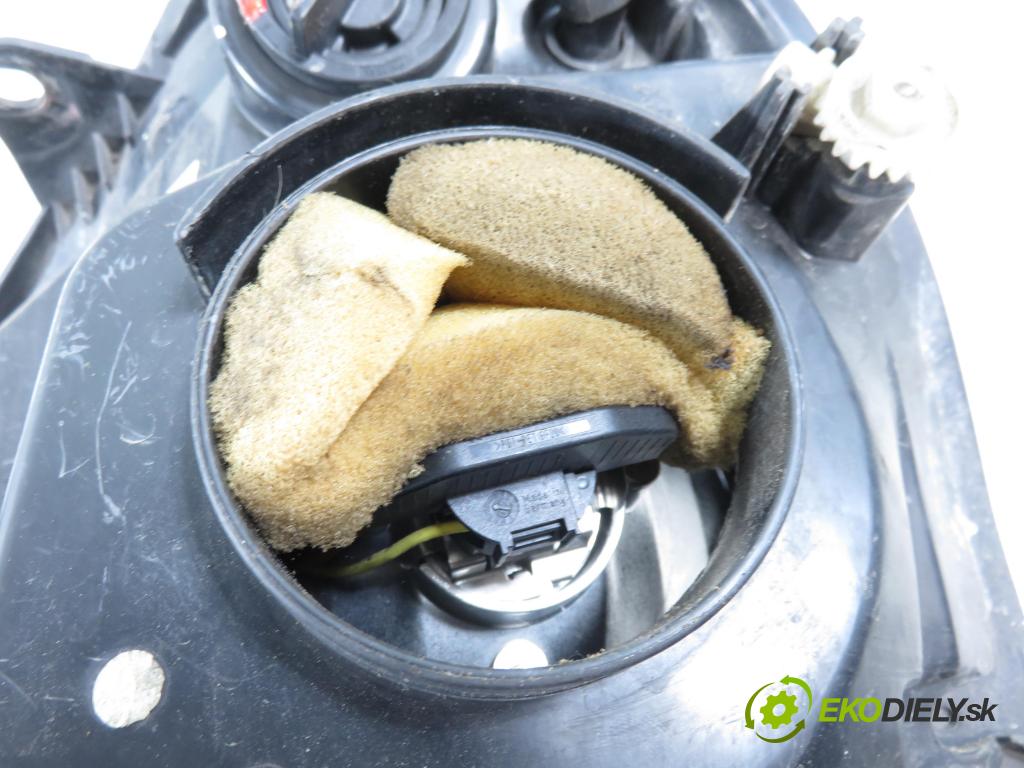 RENAULT CLIO II (BB_, CB_) HB 2003 55,00 1.2 16V 75 - D4F 712 1149,00 světlo PP