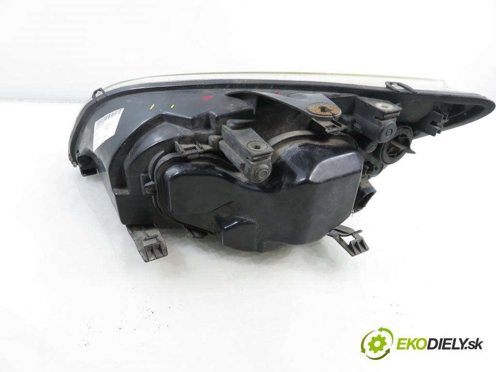 FORD FOCUS II sedan (DB_, FCH, DH) SEDAN 2006 74,00 1.6 - SHDB 1596,00 Svetlo PP 4311169RLHD
