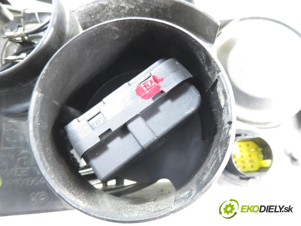 FIAT PUNTO (188_) HB 2003 44,00 1.2 60 - 188 A4.000 1242,00 Svetlo LP 89101064SX