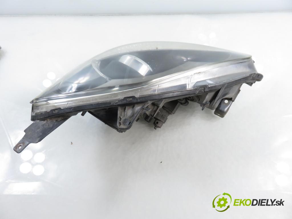 HONDA CIVIC VII Hatchback (EU, EP, EV) HB 2004 55,00 1.4 i 75 - D14Z6 1396,00 Svetlo LP