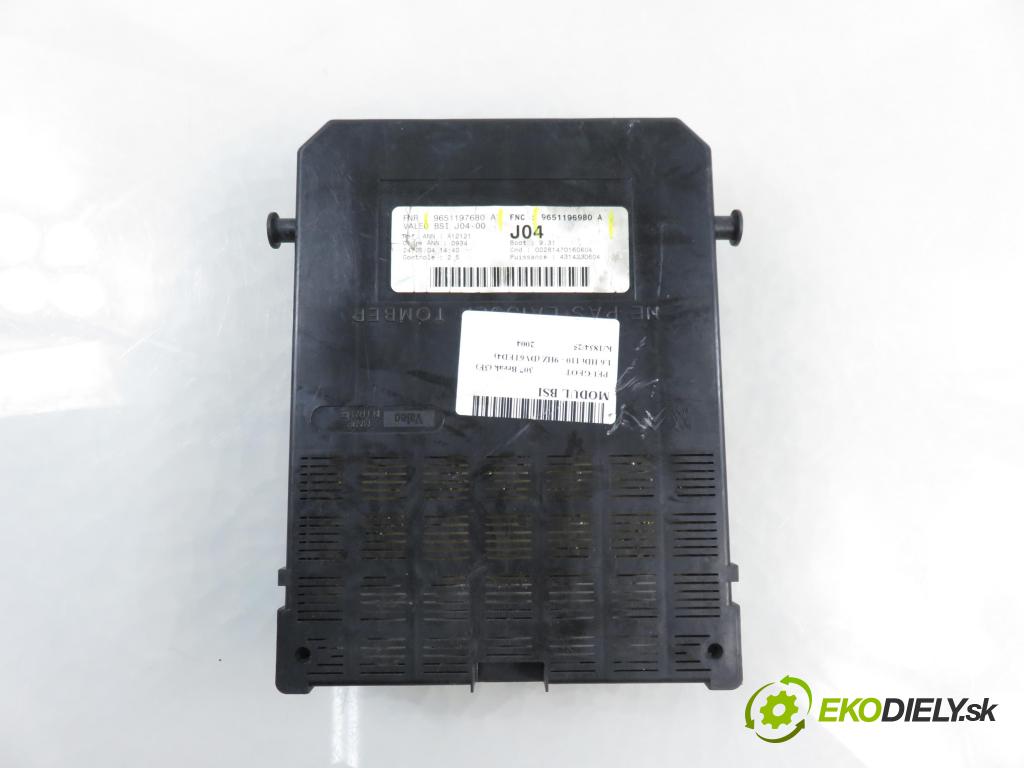 PEUGEOT 307 Break (3E) KOMBI 2004 0,00 1.6 HDi 110 - 9HZ (DV6TED4) 1560,00 MODUL BSI 9651197680A ; 9651196980A