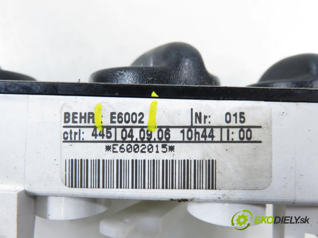 RENAULT KANGOO (KC0/1_) KOMBIVAN 2007 55,00 1.2 16V (KC05, KC06, KC03, KC0T, KC0W, KC1D) - D4F 1149,00 Panel kúrenia KLIMATIZACE: E6002