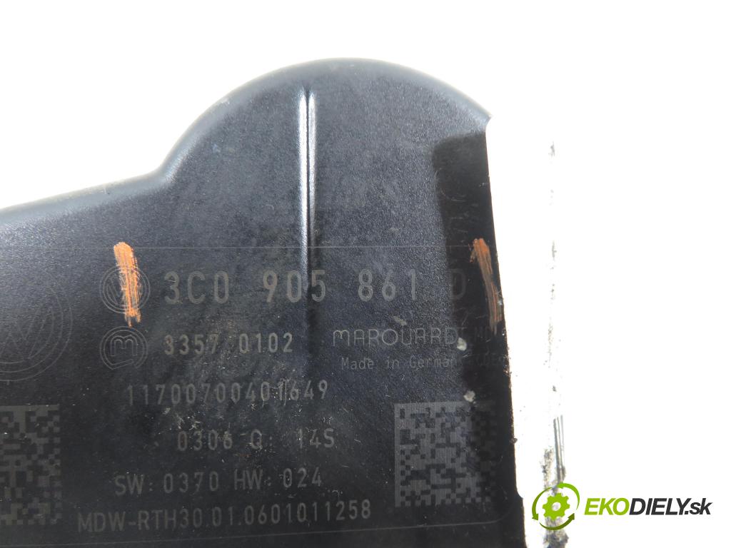 VW PASSAT B6 Variant (3C5) KOMBI 2006 184,00 3.2 FSI 4motion - AXZ 3168,00 blokáda tyče volantu 3C0905861D