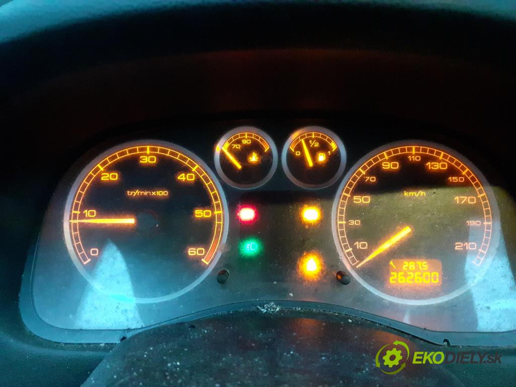 PEUGEOT 307 Break (3E) KOMBI 2004 0,00 1.6 HDi 110 - 9HZ (DV6TED4) 1560,00 prístrojovka elektrický P9655476580G