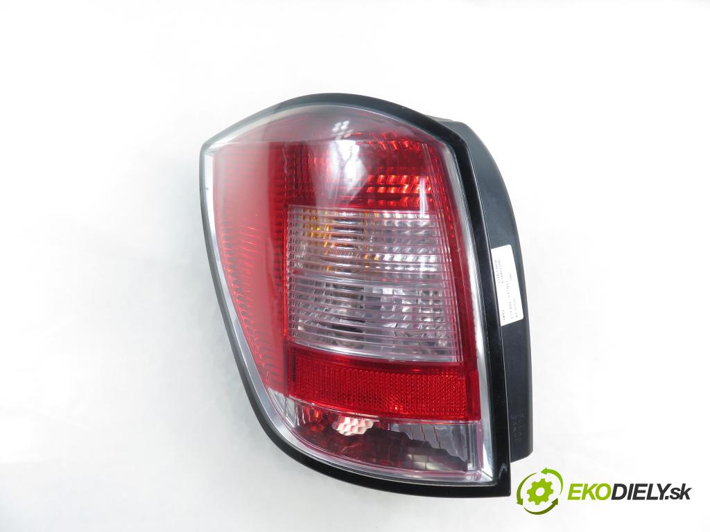 OPEL ASTRA H Kombi (A04) KOMBI 2007 81,00 1.7 CDTI - Z 17 DTJ 1686,00 Svetlo ľavé zadné 13223675 ; 24451838