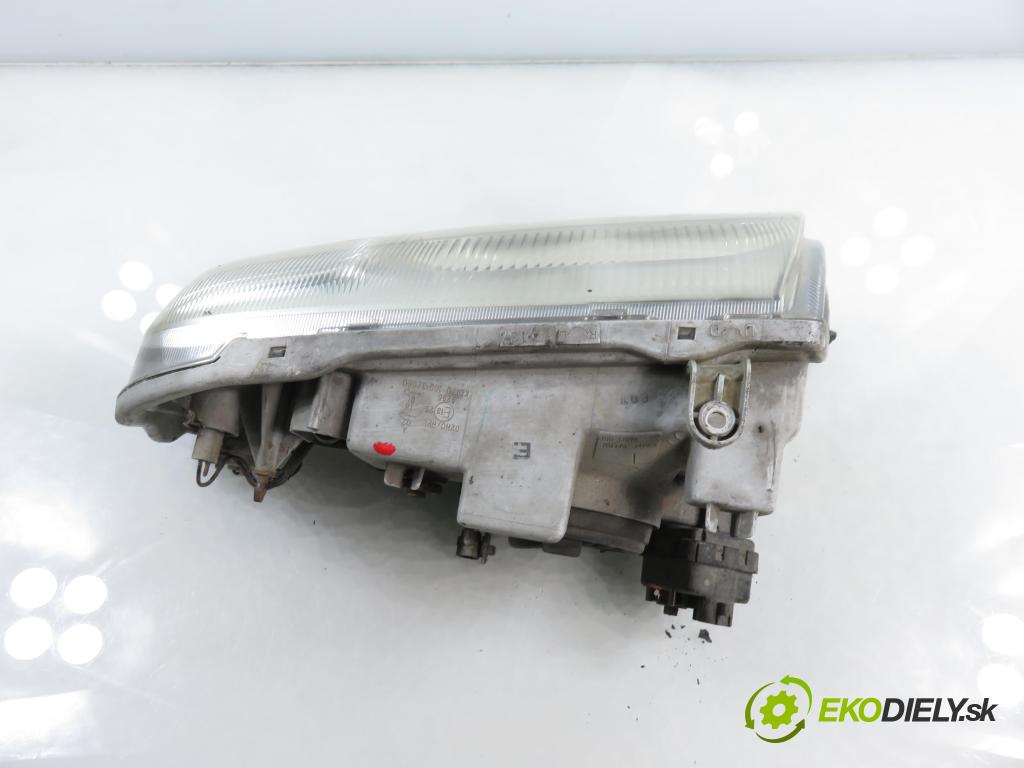 SUZUKI GRAND VITARA I (FT, HT) TERENOWY 2002 64,00 2.0 TD 87 4x4 - RF (MAZDA) 1998,00 Svetlo LP