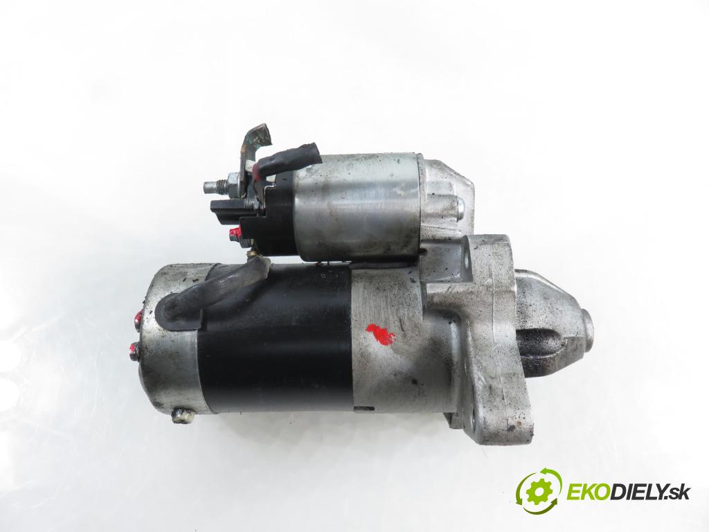 RENAULT TRAFIC II Skrzynia (FL) FURGON 2007 84,00 2.0 dCi 115 - M9R 780 1995,00 Štartér  (Štartér)