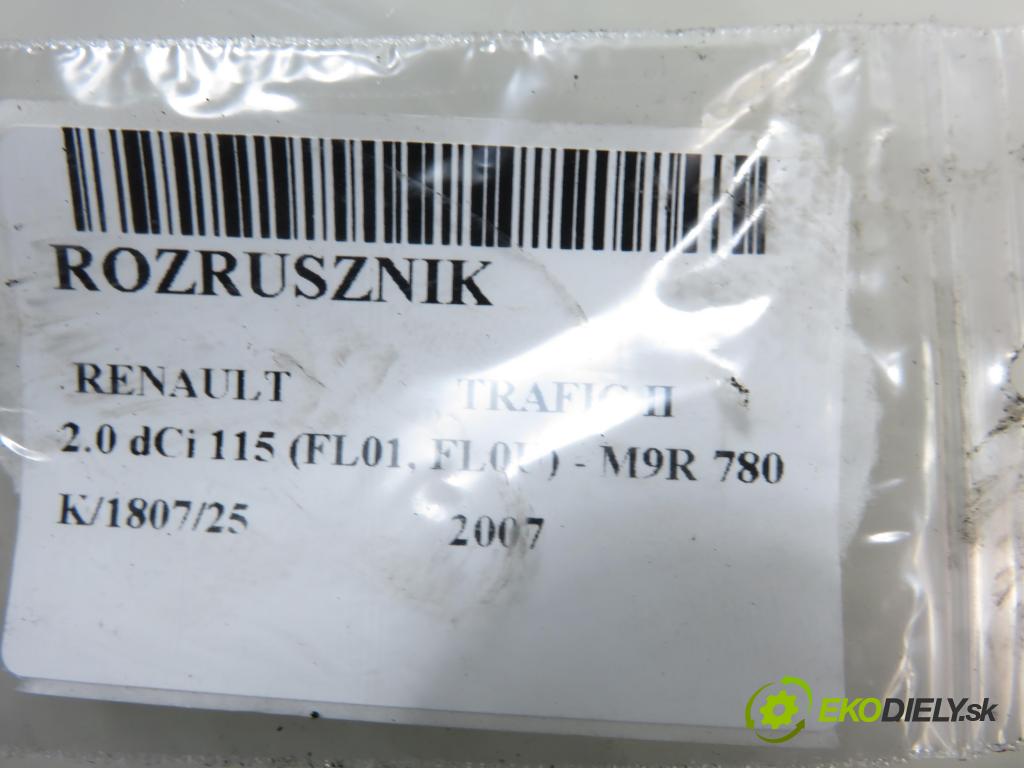 RENAULT TRAFIC II Skrzynia (FL) FURGON 2007 84,00 2.0 dCi 115 - M9R 780 1995,00 Štartér  (Štartér)