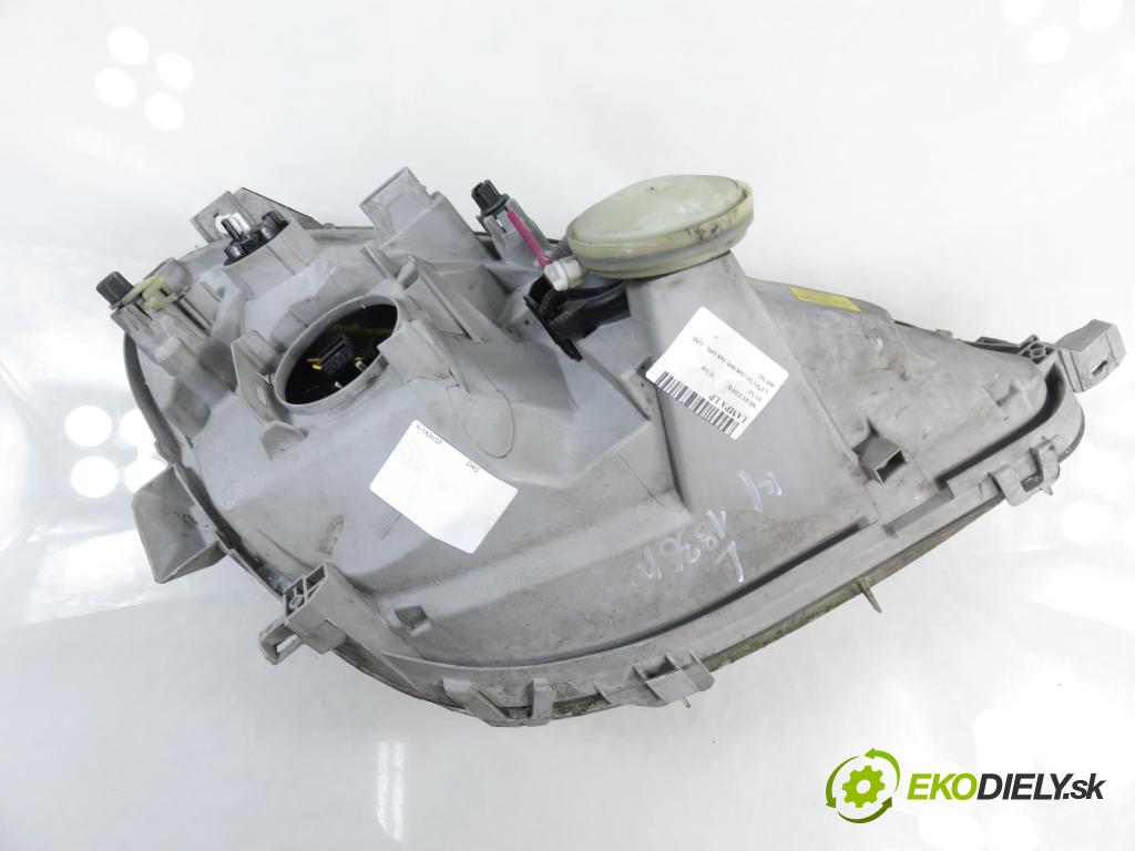 MERCEDES-BENZ KLASA A (W168) HB 2002 70,00 A 170 CDI 95 - OM 668.942 1689,00 světlo LP 0301192201 ; A1688201761